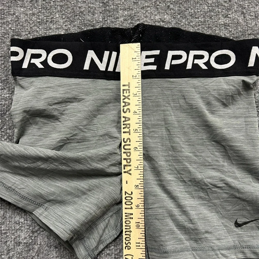 Nike Shorts Womens Size M Gray Pro Dri-Fit Compression Athletic Gym Workout